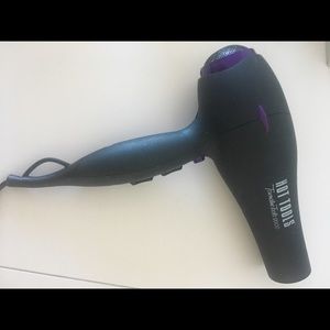Hot Tools Blowdryer
